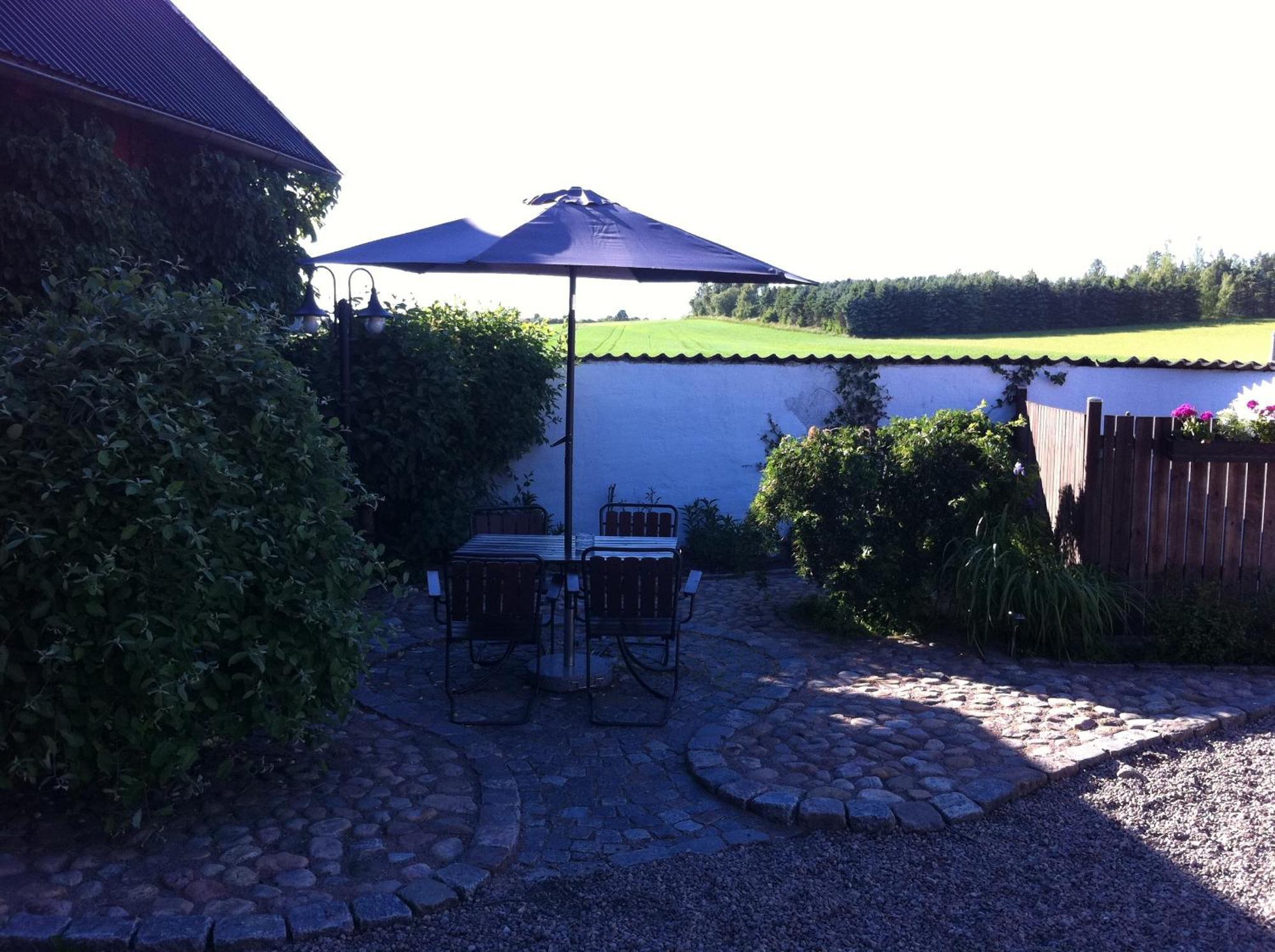 Mattisgarden Bed & Breakfast Östra Ljungby エクステリア 写真
