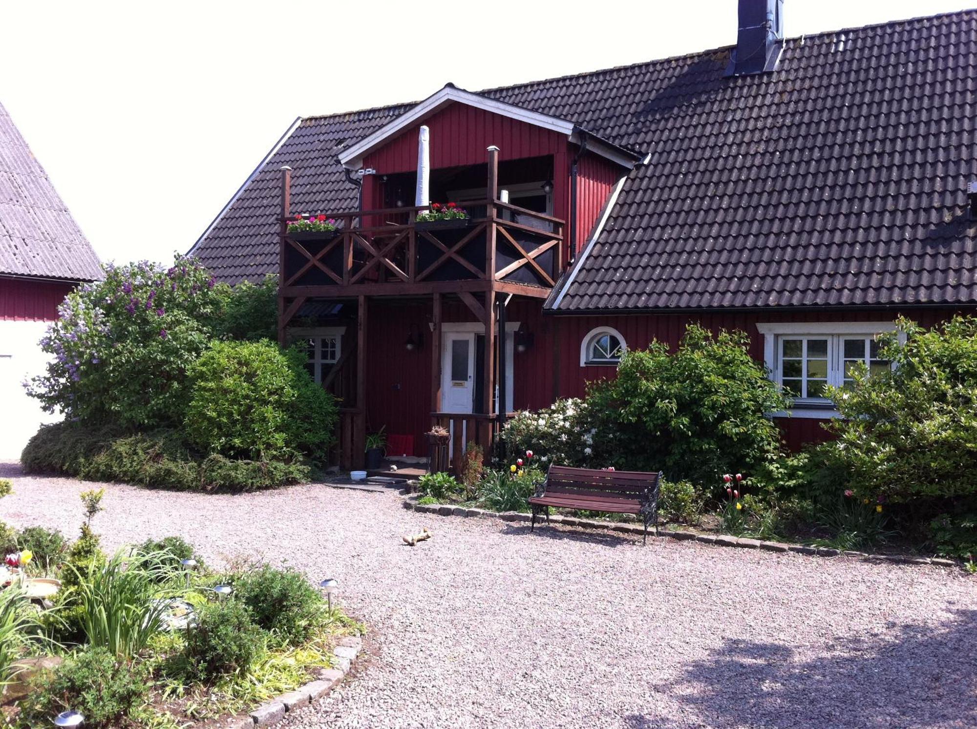Mattisgarden Bed & Breakfast Östra Ljungby エクステリア 写真