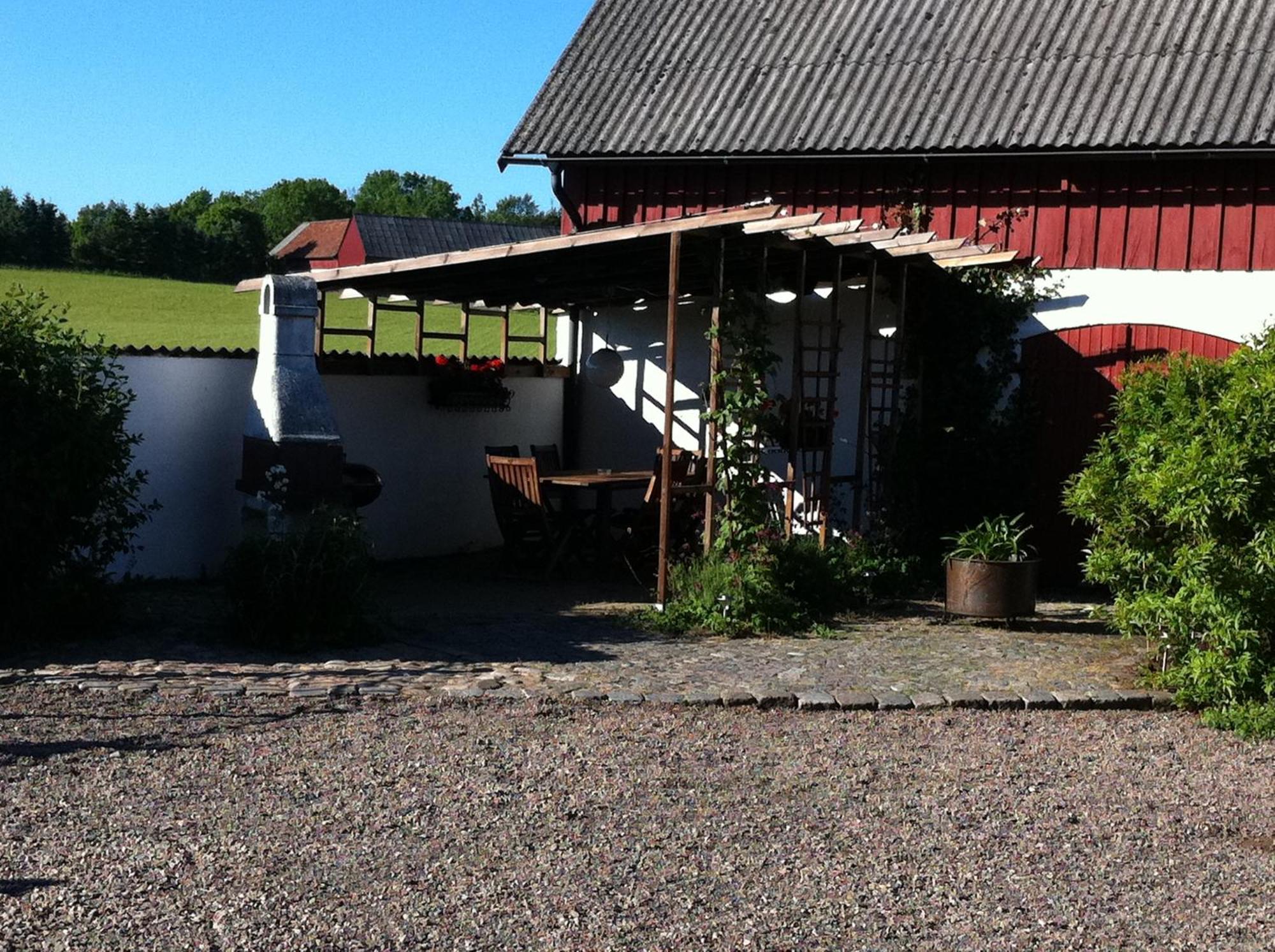 Mattisgarden Bed & Breakfast Östra Ljungby エクステリア 写真