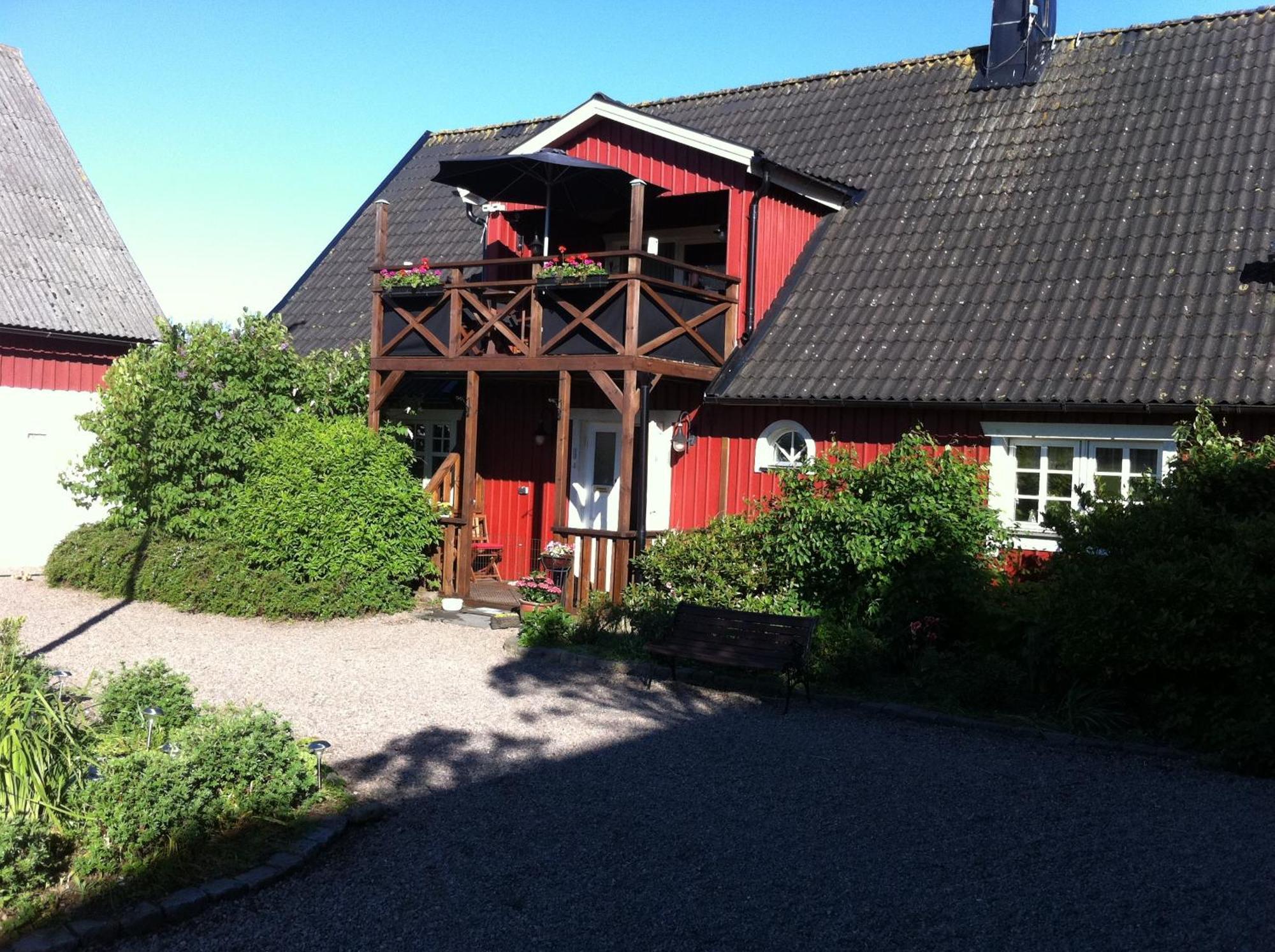 Mattisgarden Bed & Breakfast Östra Ljungby エクステリア 写真
