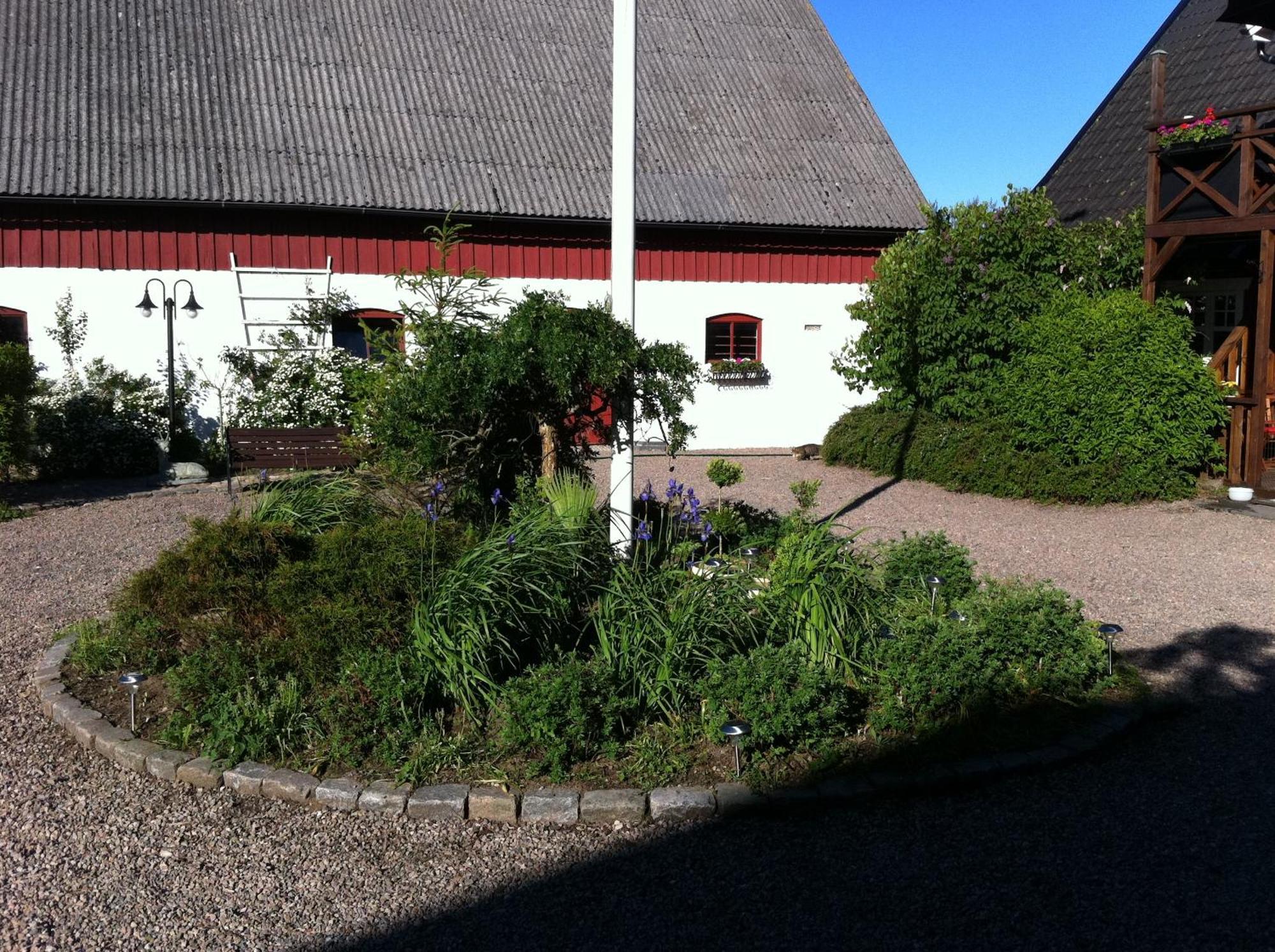 Mattisgarden Bed & Breakfast Östra Ljungby エクステリア 写真