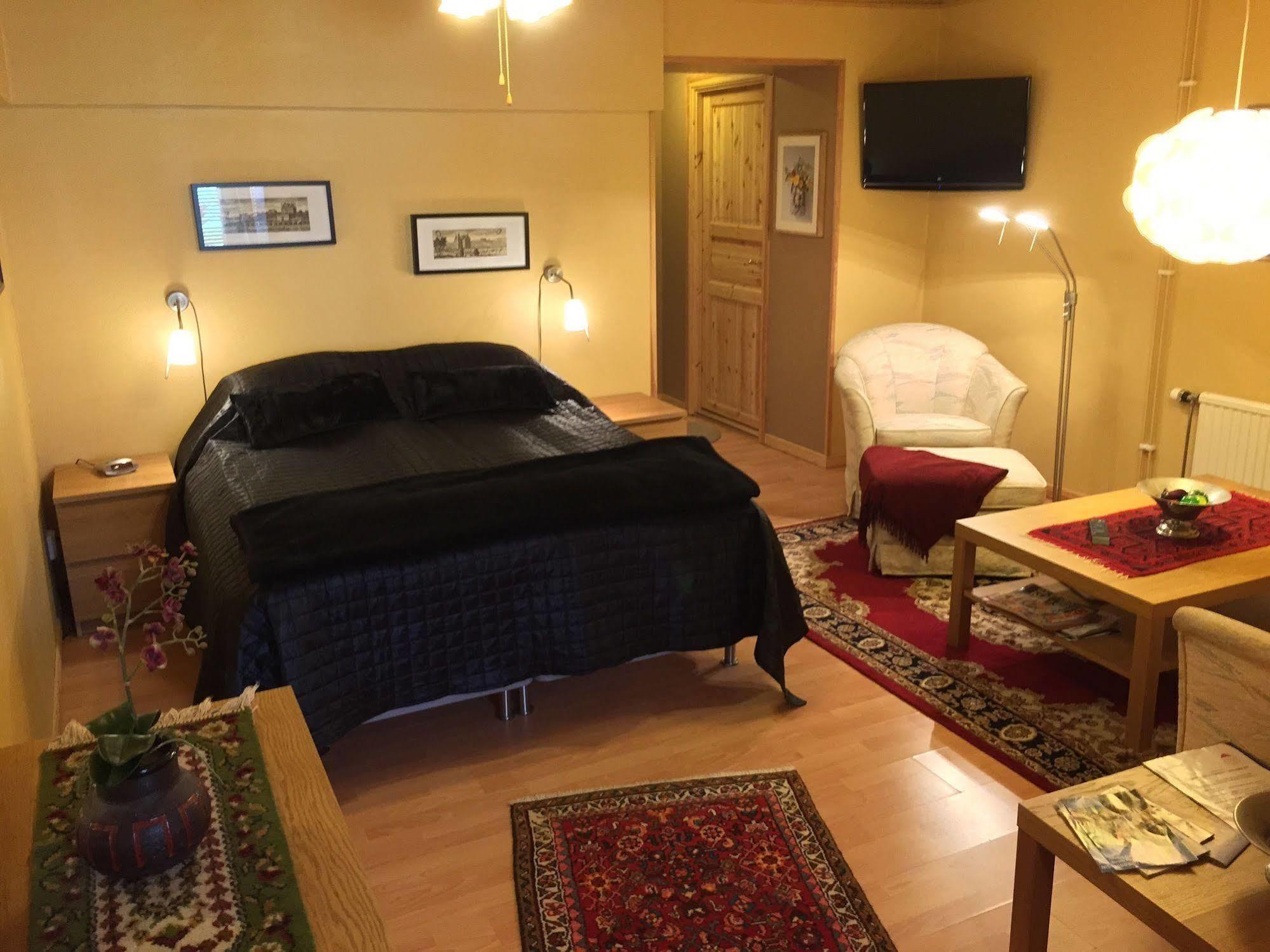 Mattisgarden Bed & Breakfast Östra Ljungby エクステリア 写真