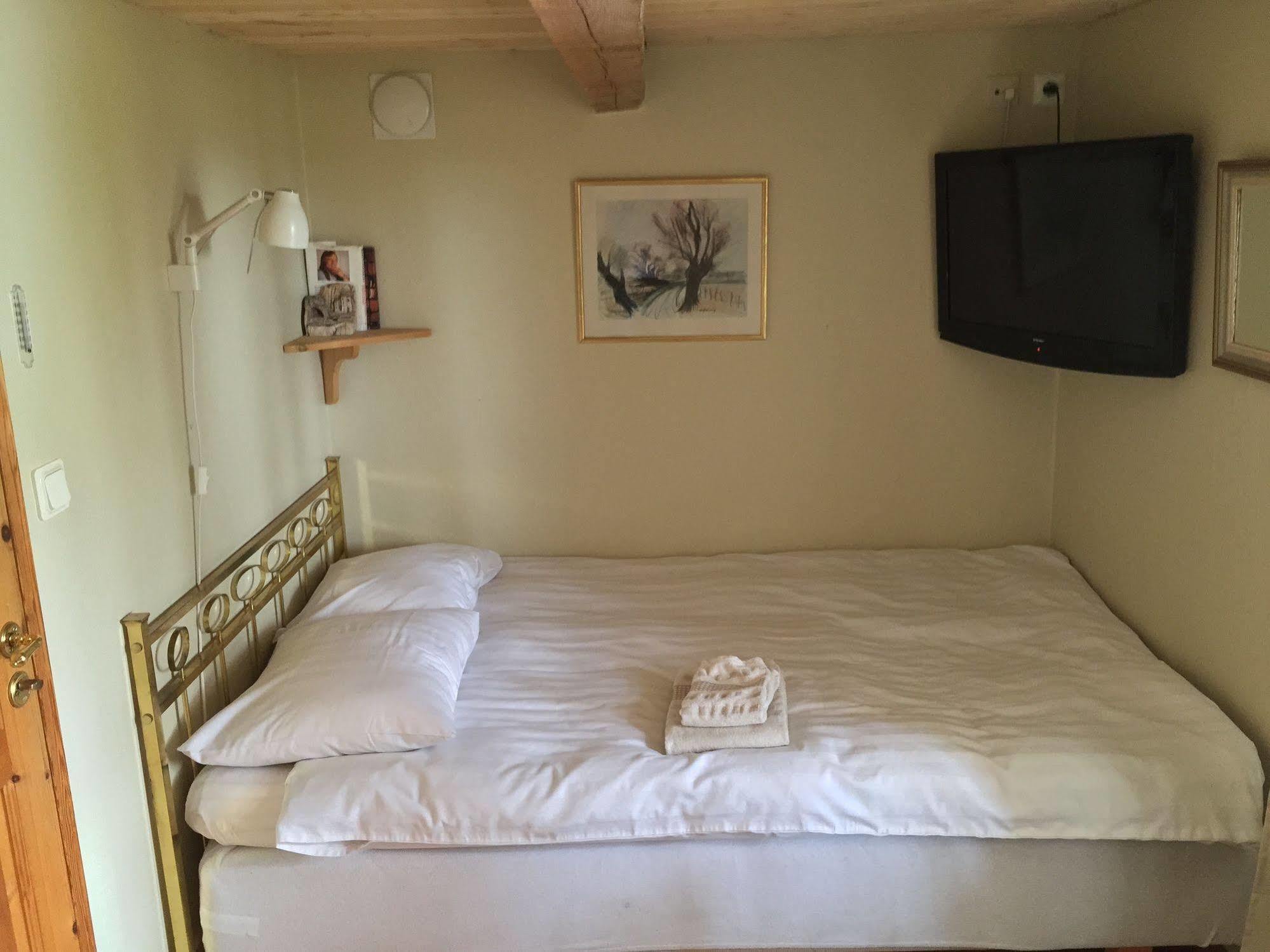 Mattisgarden Bed & Breakfast Östra Ljungby エクステリア 写真
